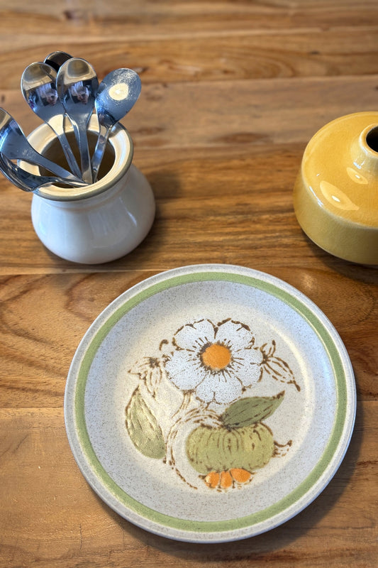 Assiette à dessert à motif de marguerite
