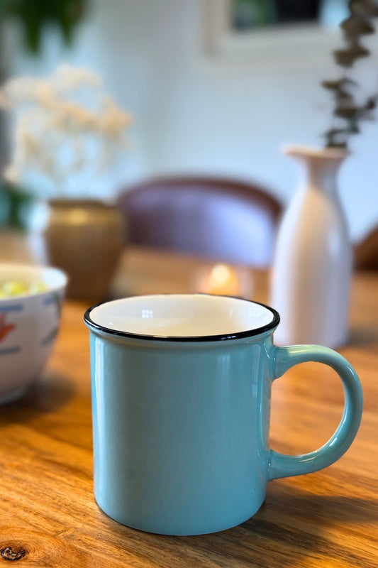 Tasse bleue