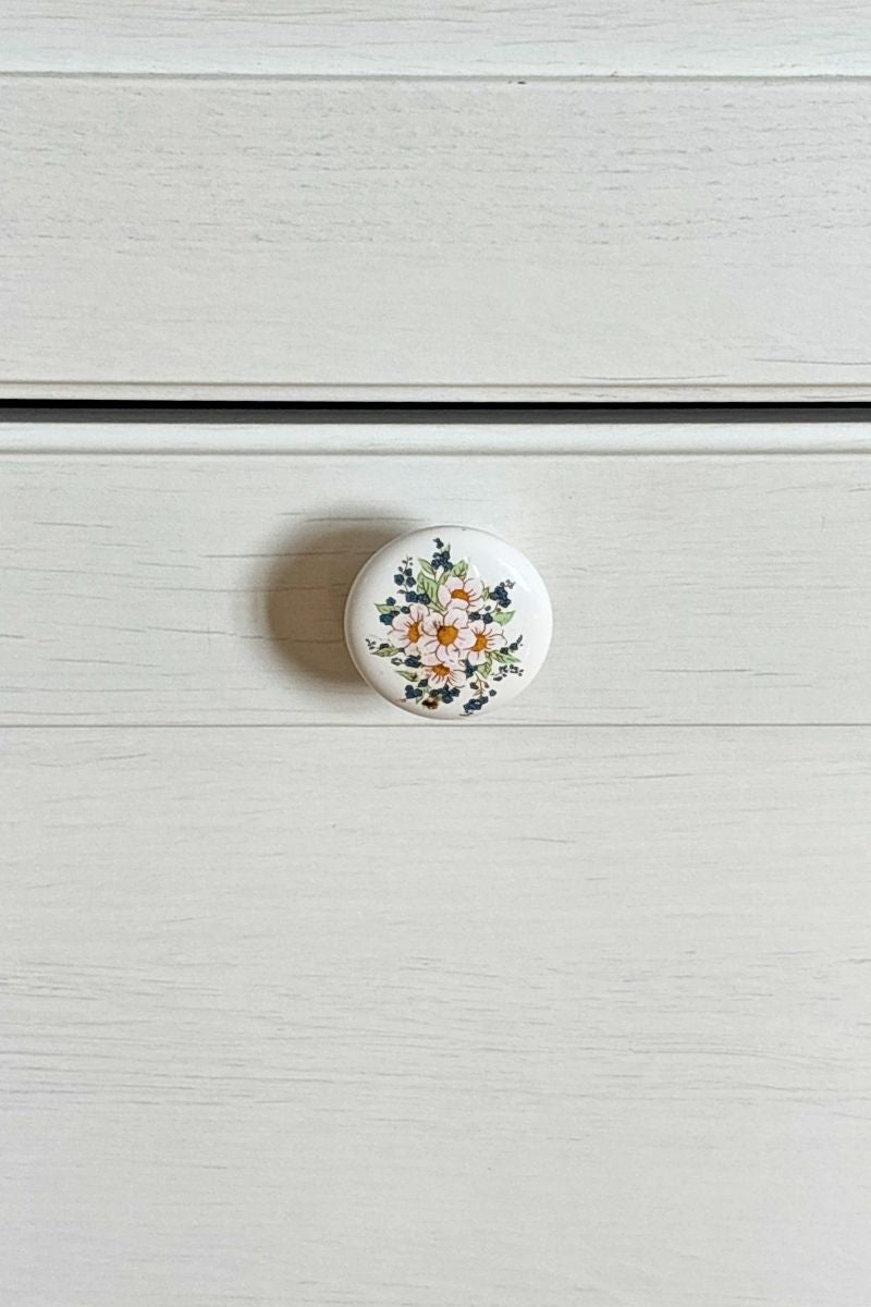 Poignée de porcelaine